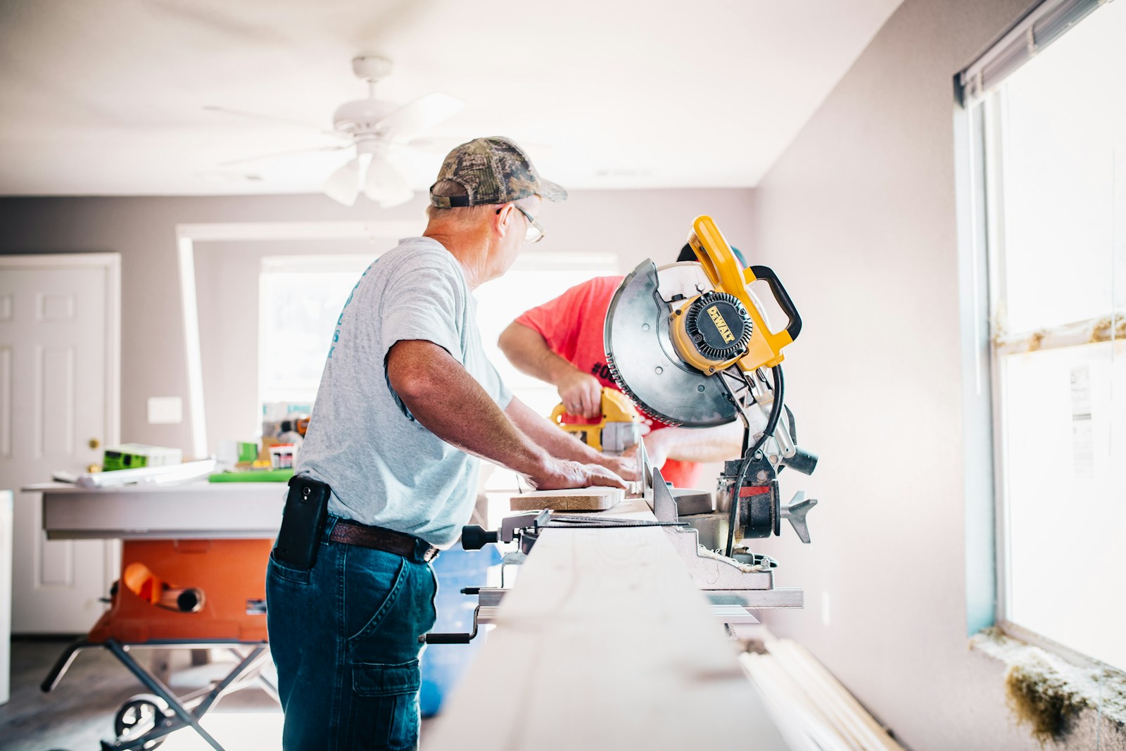 How to Turn Old Wood Into Stunning DIY Pieces